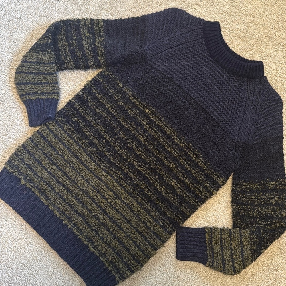 Closed Chunky Knit Sweater Wool/ Alpaca Blend